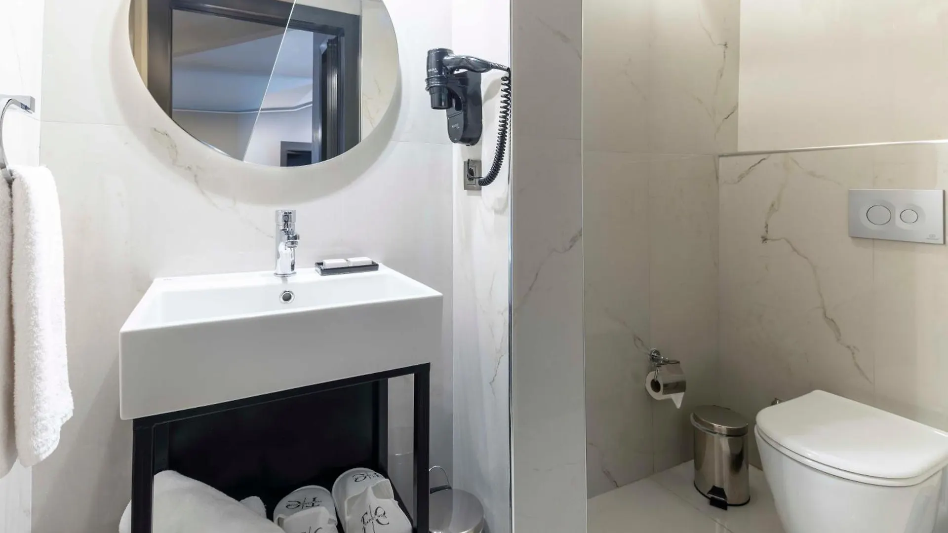 The Capri Hotel Osmanbey اسطنبول 0*,  تركيا