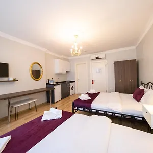  Hotel Frame & Suites