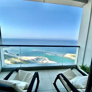 تحقق من التوفر