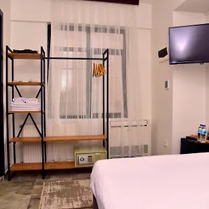 Otel Mates Port, İstanbul